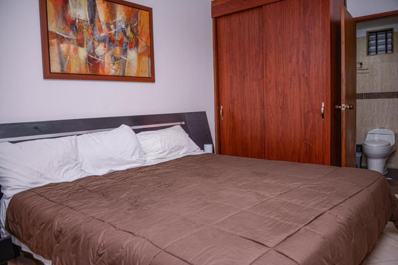 Poblado Brownstone Apartment Medellin Exterior photo